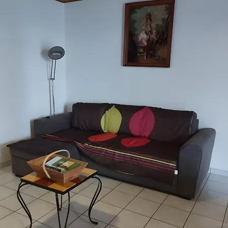 Nyaraló La Combe De Melvieu *