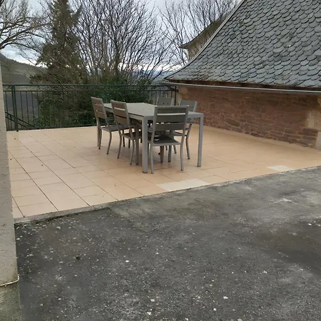 Nyaraló La Combe De Melvieu